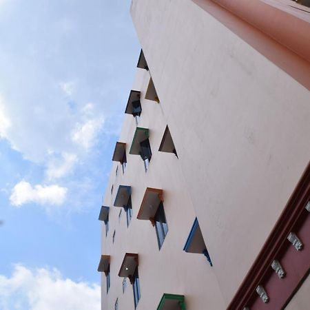 Hotel Sriwijaya 99 Palembang Bagian luar foto